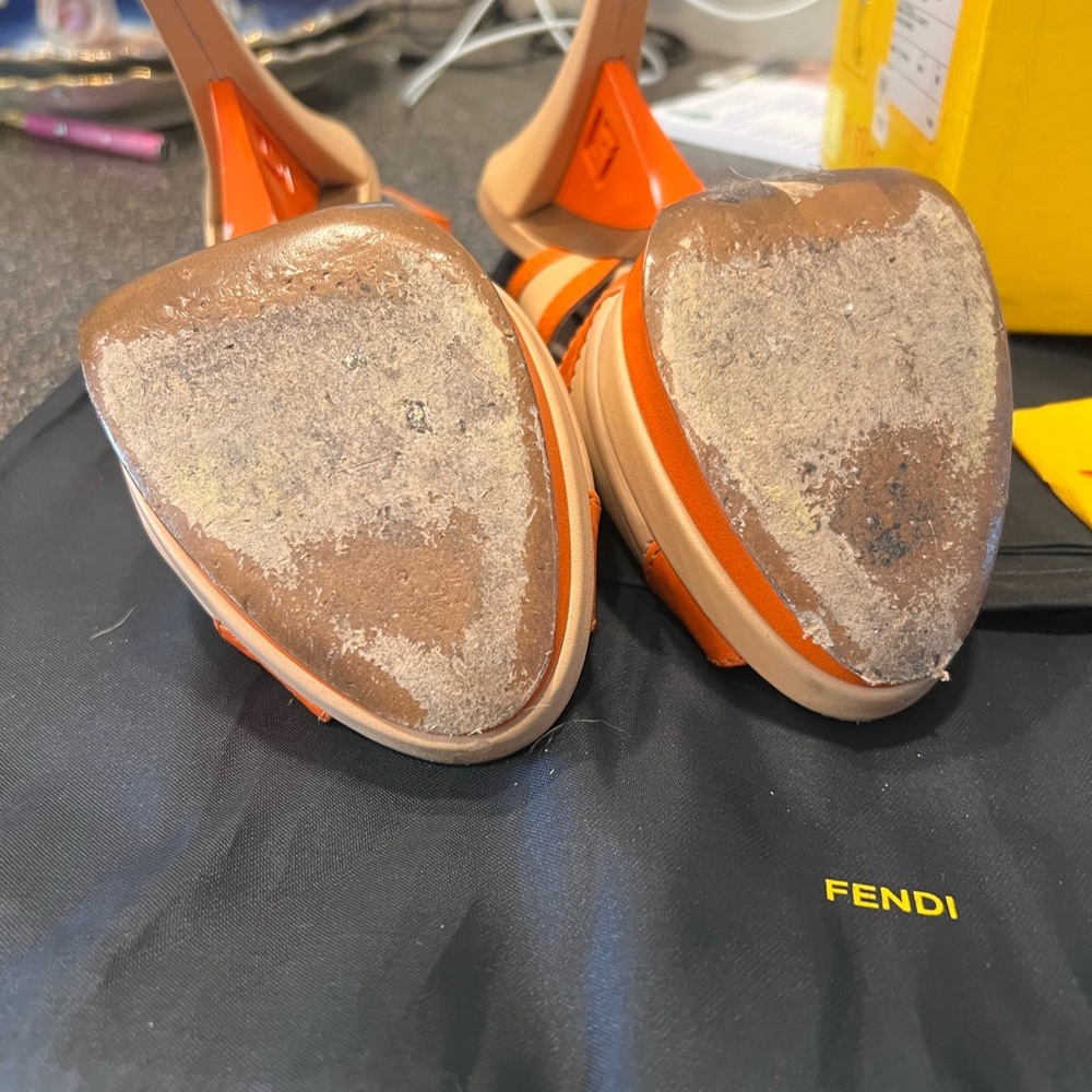 Fendi strappy  sandals. - Picture 4 of 9